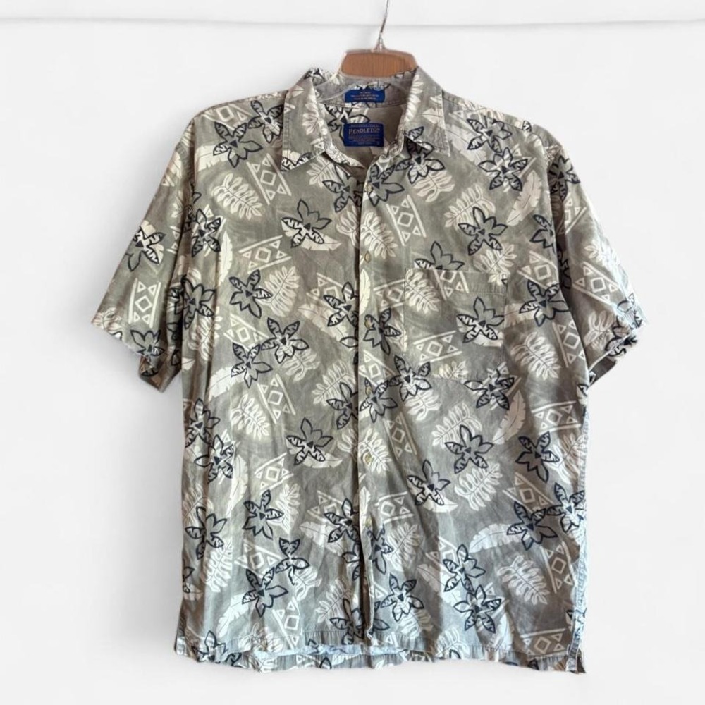Pendleton Vintage Batik Button Up Short Sleeves H… - image 1